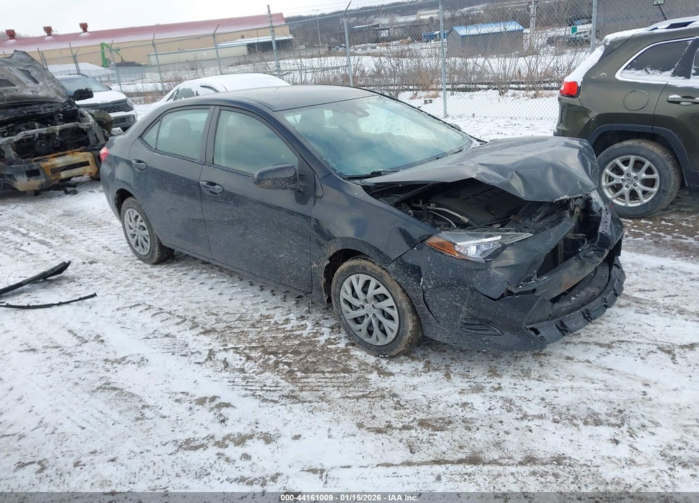2017 TOYOTA COROLLA LE VIN: 5YFBURHE8HP585414