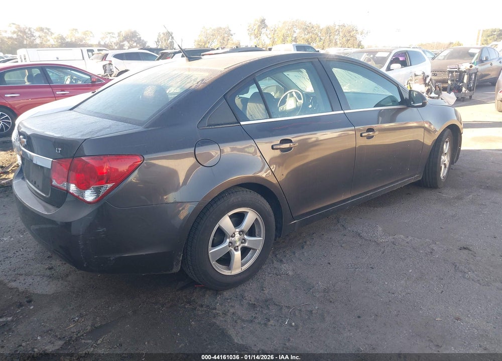 2014 CHEVROLET CRUZE 1LT AUTO VIN: 1G1PC5SB2E7135571