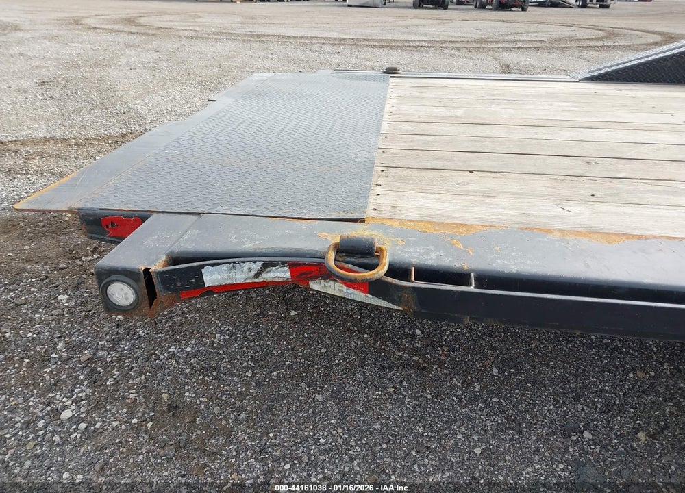 2025 TRAILER MAXEY 22' CAR FLATBED VIN: 5R8BC2229SM119017