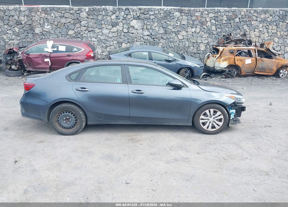 2021 KIA FORTE FE VIN: 3KPF24ADXME314782
