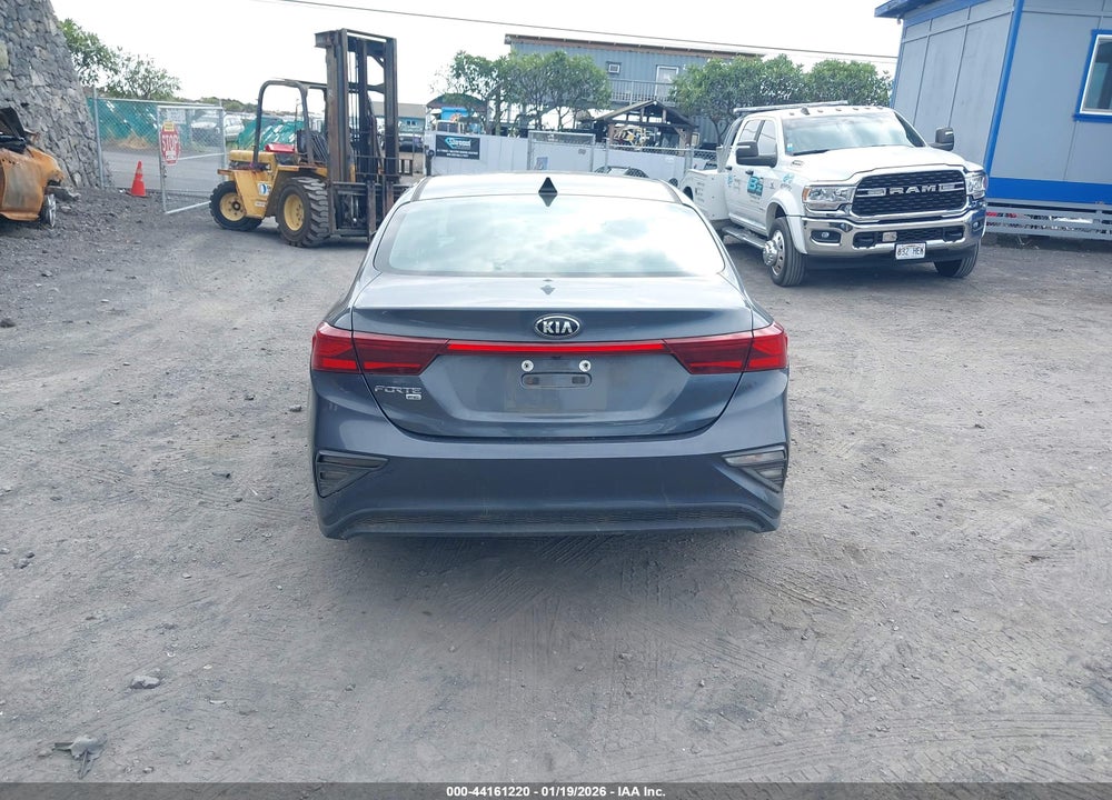 2021 KIA FORTE FE VIN: 3KPF24ADXME314782