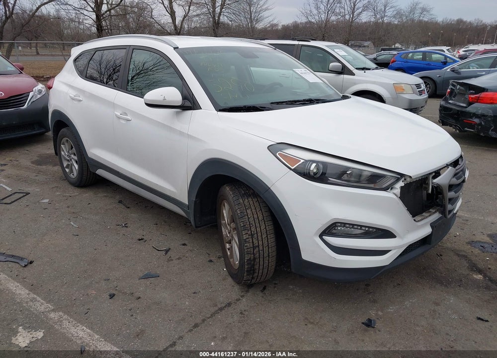 2018 HYUNDAI TUCSON SEL VIN: KM8J3CA42JU705290