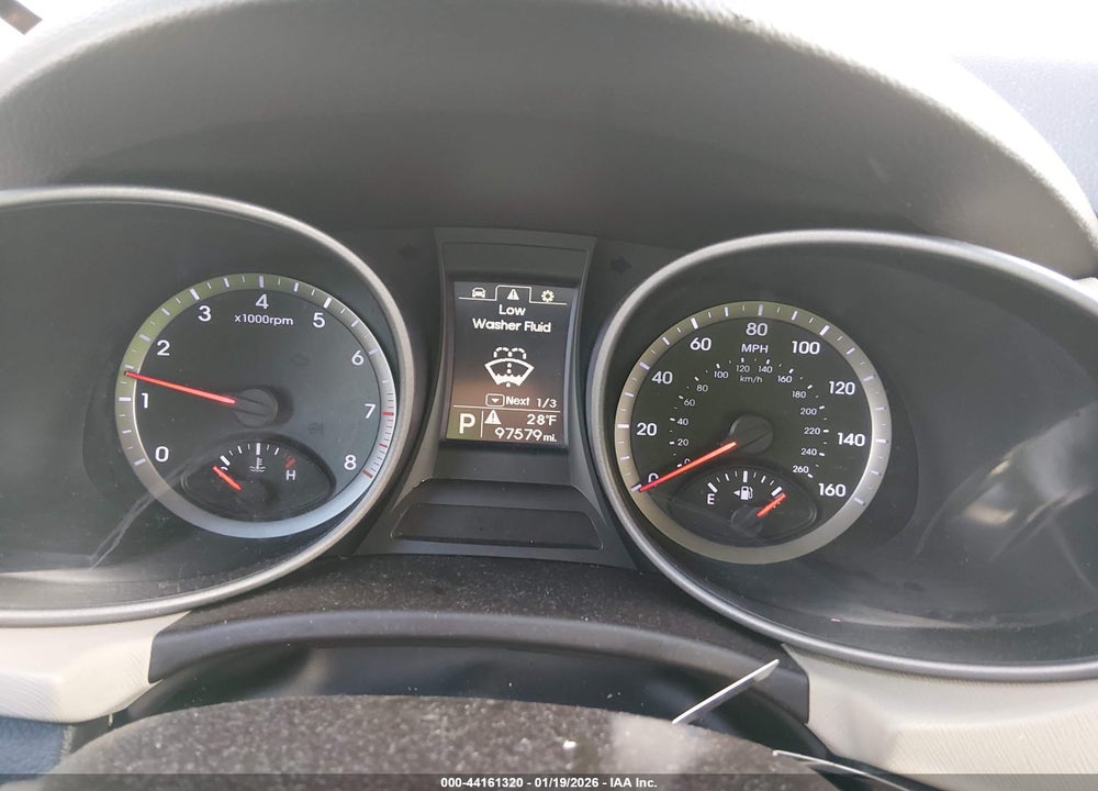 2015 HYUNDAI SANTA FE SPORT 2.4L VIN: 5XYZTDLB1FG292523
