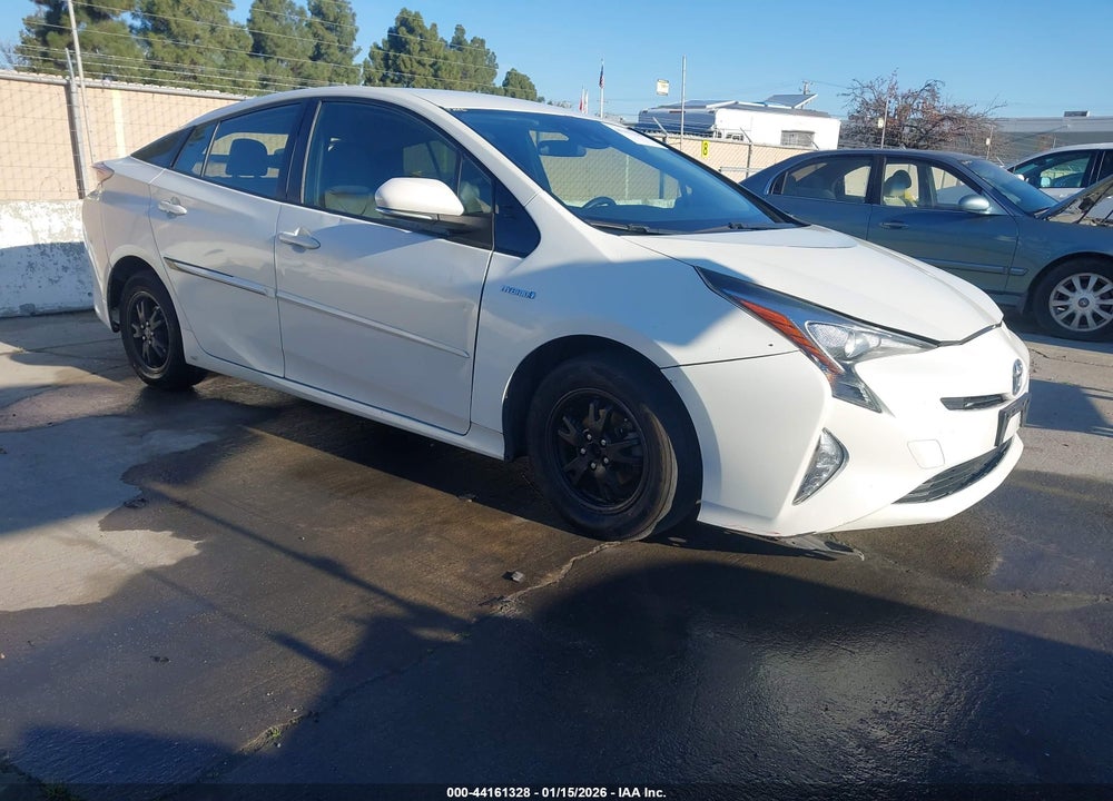 2016 TOYOTA PRIUS THREE TOURING VIN: JTDKARFU1G3501525