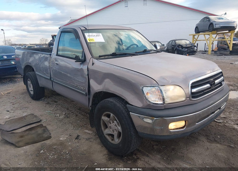 2000 TOYOTA TUNDRA SR5 V8 VIN: 5TBKT4415YS033183