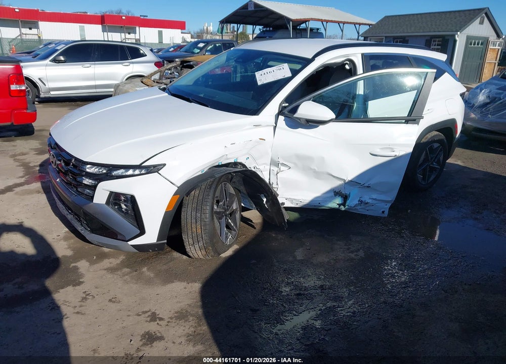 2026 HYUNDAI TUCSON SEL VIN: 5NMJBCDE1TH656847