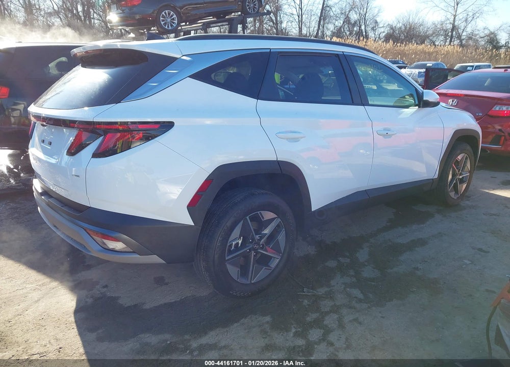 2026 HYUNDAI TUCSON SEL VIN: 5NMJBCDE1TH656847