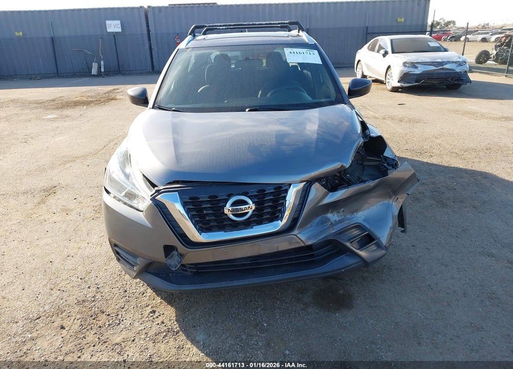 2019 NISSAN KICKS S VIN: 3N1CP5CU8KL496386
