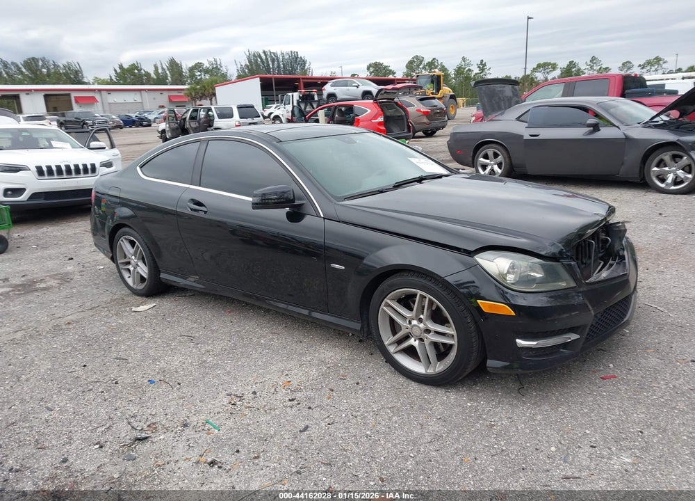 2012 MERCEDES-BENZ C 350 SPORT VIN: WDDGJ5HB5CF738009