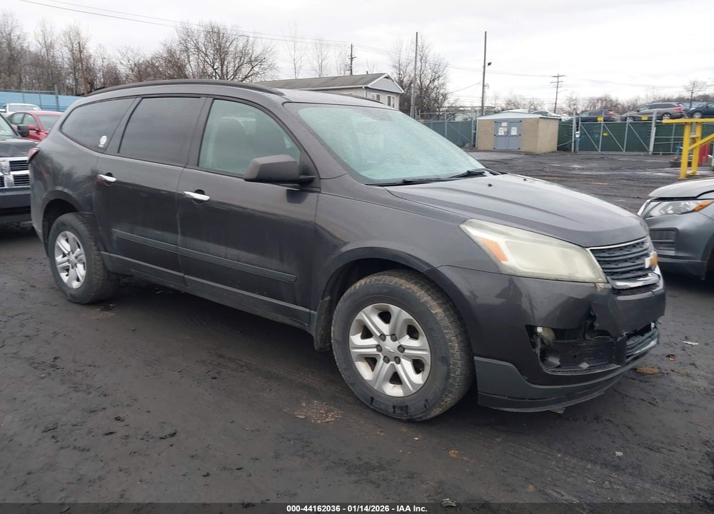 2013 CHEVROLET TRAVERSE LS VIN: 1GNKVFED5DJ257137