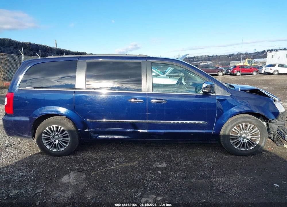 2015 CHRYSLER TOWN & COUNTRY TOURING-L VIN: 2C4RC1CG1FR506657