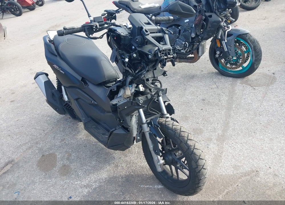2025 HONDA ADV160 A VIN: MLHKF5459S5100904