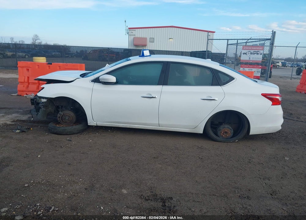 2017 NISSAN SENTRA SV VIN: 3N1AB7AP2HY317835