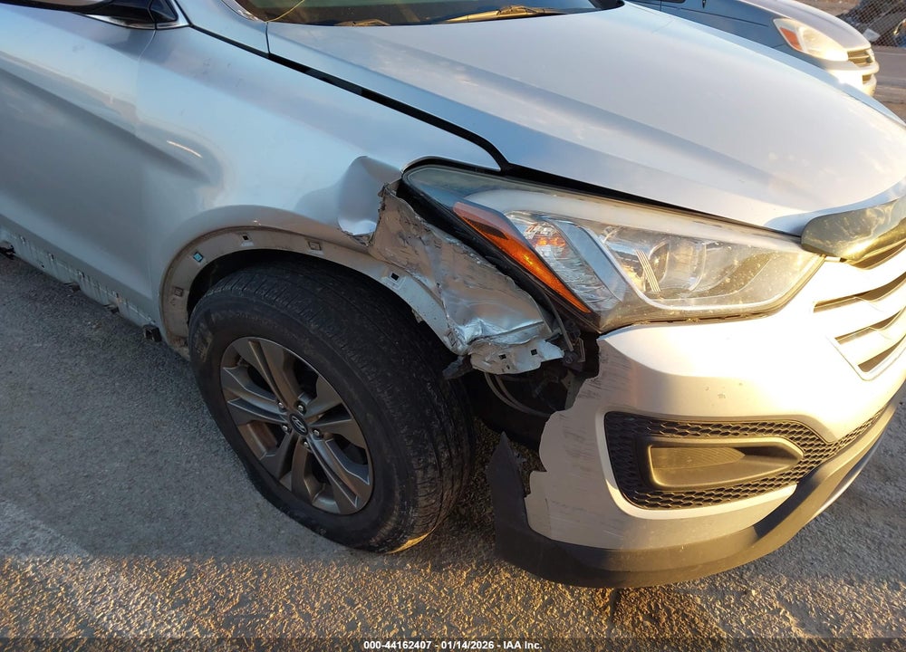 2016 HYUNDAI SANTA FE SPORT 2.4L VIN: 5XYZTDLB1GG322234