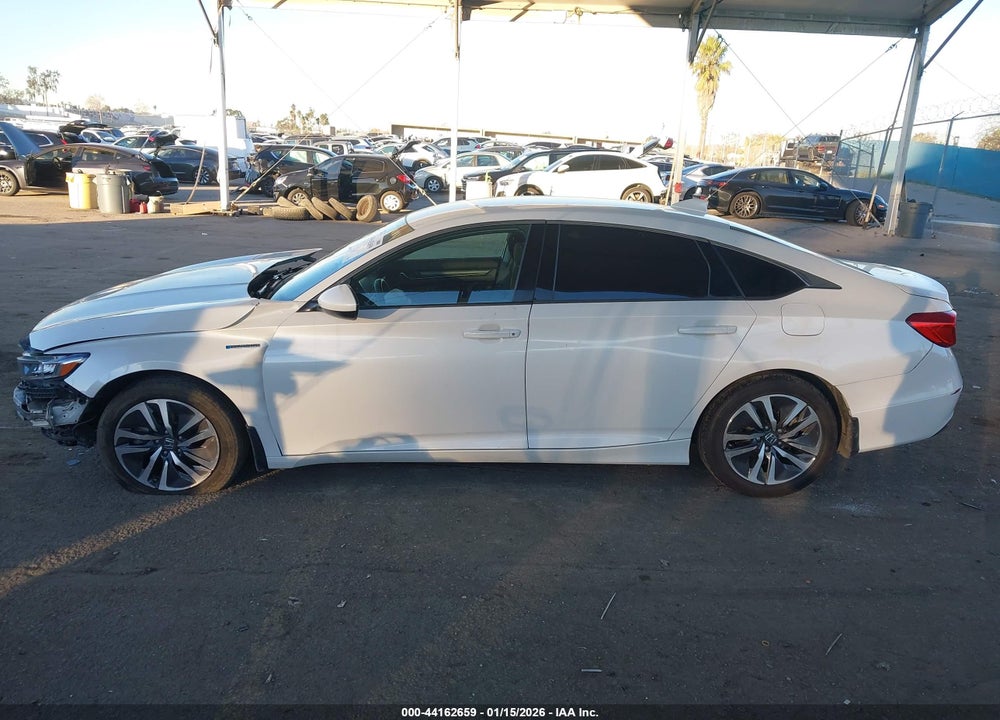 2020 HONDA ACCORD HYBRID VIN: 1HGCV3F13LA018556