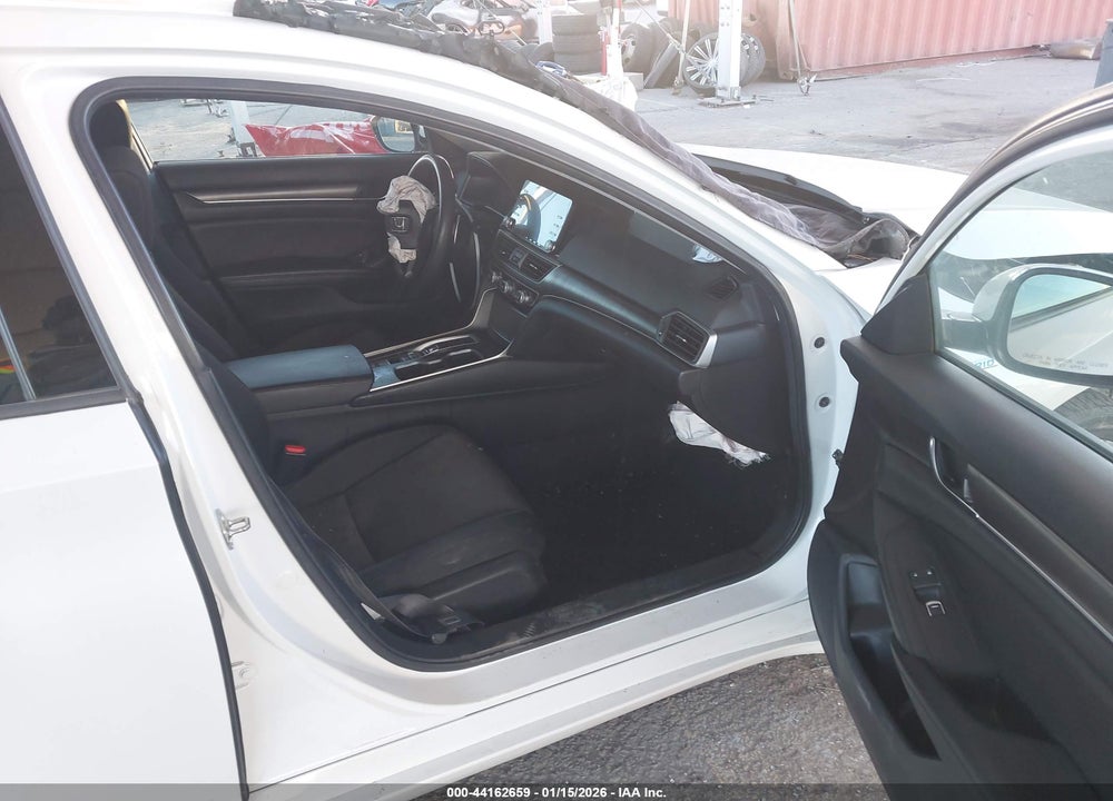 2020 HONDA ACCORD HYBRID VIN: 1HGCV3F13LA018556