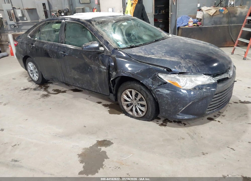 2015 TOYOTA CAMRY LE VIN: 4T4BF1FK5FR469075