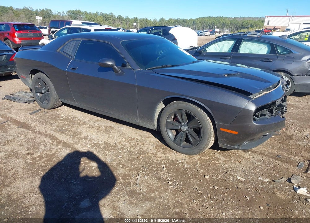 2019 DODGE CHALLENGER SXT VIN: 2C3CDZAG9KH672126