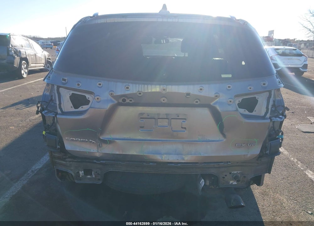 2017 KIA SORENTO 3.3L EX VIN: 5XYPHDA56HG313780