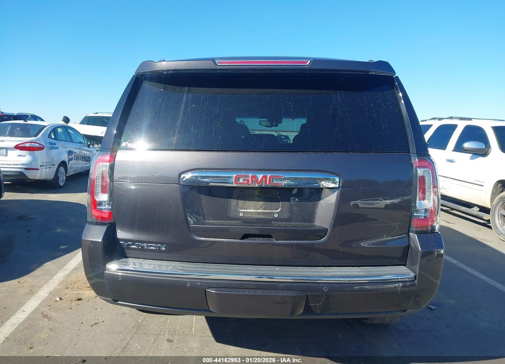 2016 GMC YUKON DENALI VIN: 1GKS2CKJ9GR332717