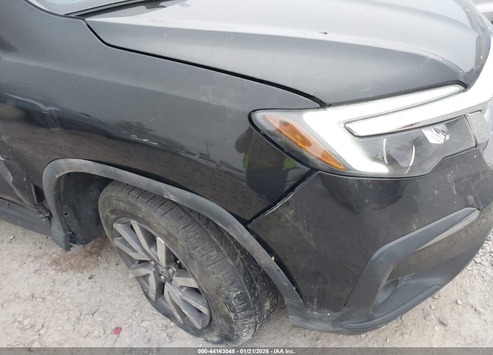 2020 HONDA PILOT 2WD EX-L VIN: 5FNYF5H54LB024001