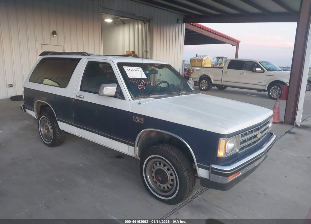 1987 CHEVROLET BLAZER S10 VIN: 1GNCT18R3H0152807