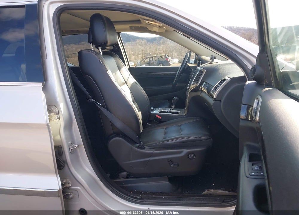 2011 JEEP GRAND CHEROKEE LAREDO VIN: 1J4RR4GG9BC643448