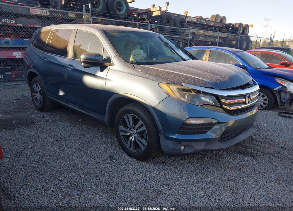 2017 HONDA PILOT EX VIN: 5FNYF5H30HB012501