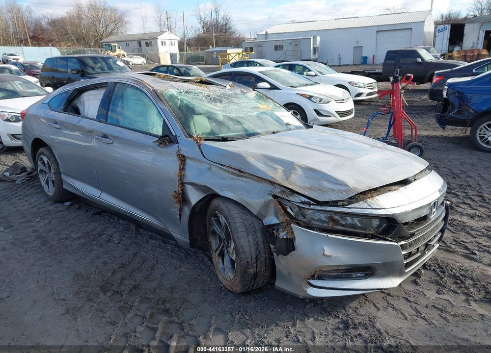 2018 HONDA ACCORD EX VIN: 1HGCV1F42JA100077