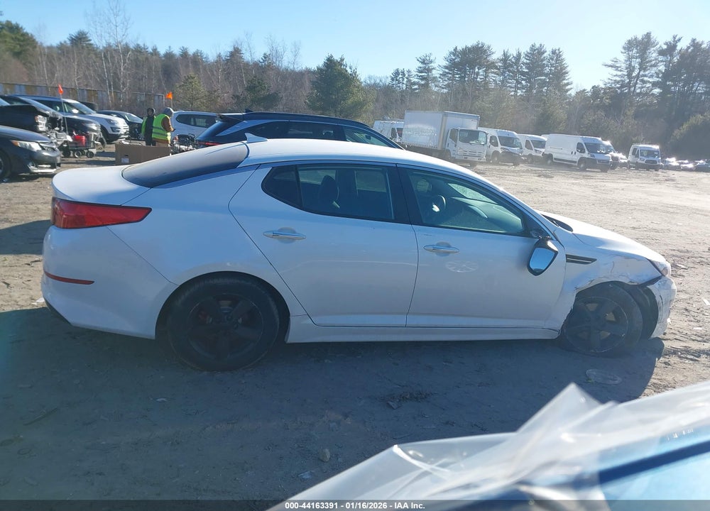2015 KIA OPTIMA LX VIN: KNAGM4A71F5586948