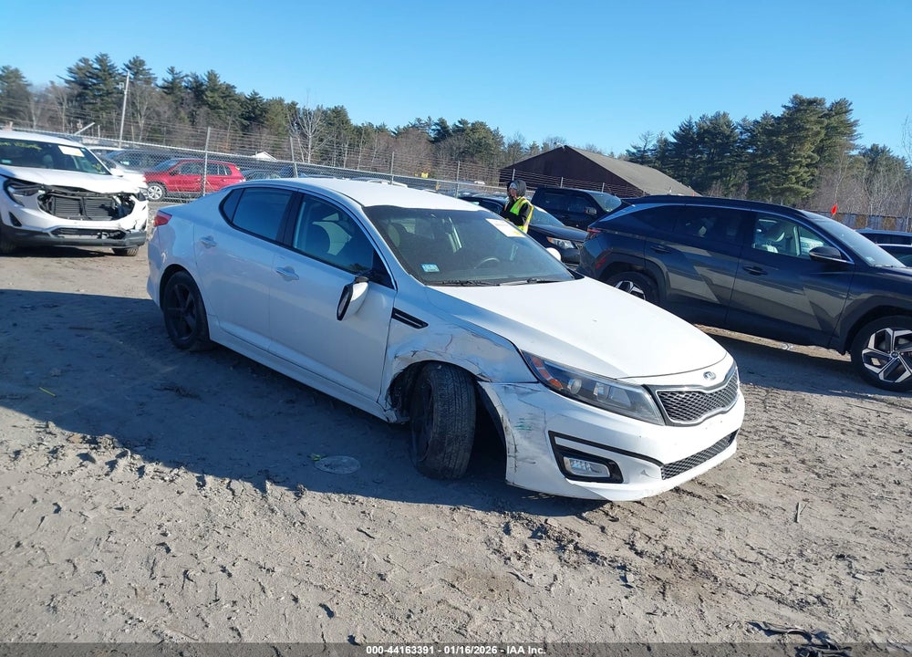 2015 KIA OPTIMA LX VIN: KNAGM4A71F5586948