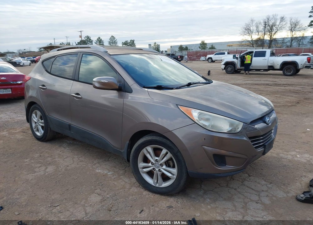 2012 HYUNDAI TUCSON GLS VIN: KM8JU3AC1CU338065