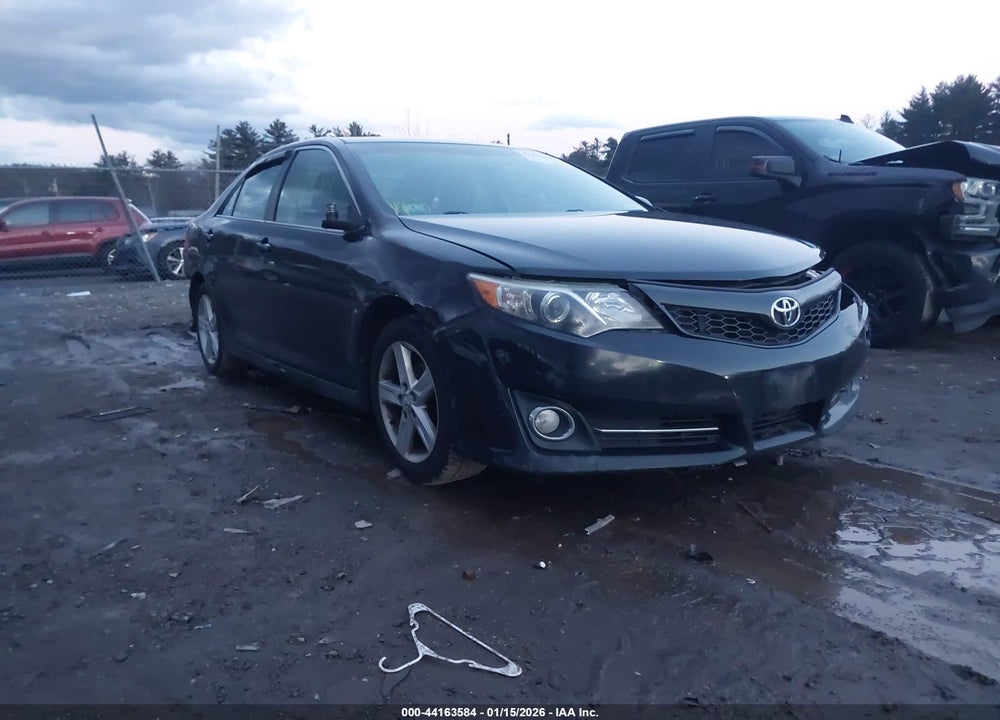 2012 TOYOTA CAMRY SE VIN: 4T1BF1FK0CU046460