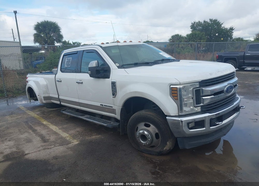 2019 FORD F-350 XLT VIN: 1FT8W3DT4KEG62998