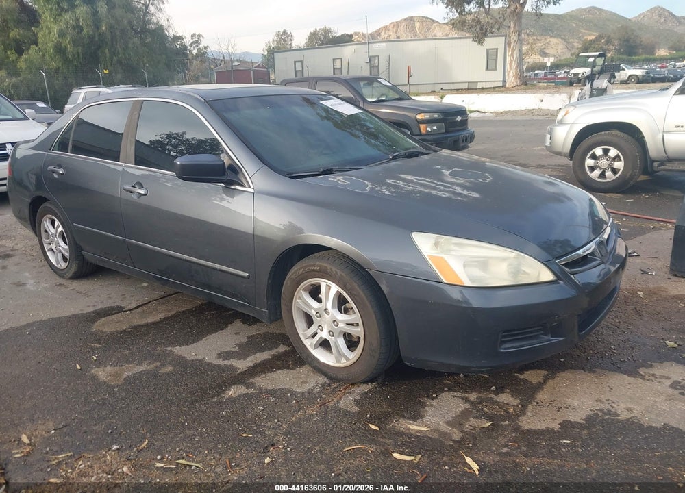 2007 HONDA ACCORD 2.4 EX VIN: 1HGCM56757A195859