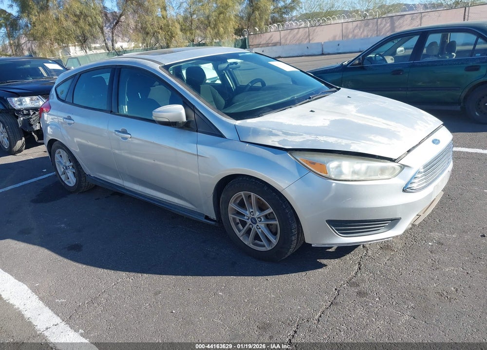 2016 FORD FOCUS SE VIN: 1FADP3K20GL344861