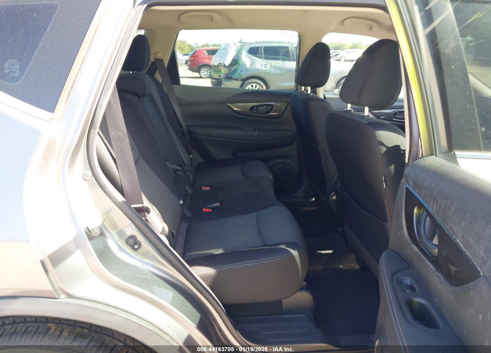 2020 NISSAN ROGUE S FWD VIN: JN8AT2MT2LW003127