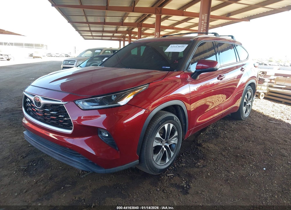 2021 TOYOTA HIGHLANDER XLE VIN: 5TDHZRAH3MS075974