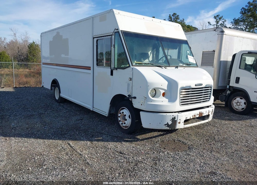 2018 FREIGHTLINER MT45 VIN: 4UZAAPFD6JCJT3944
