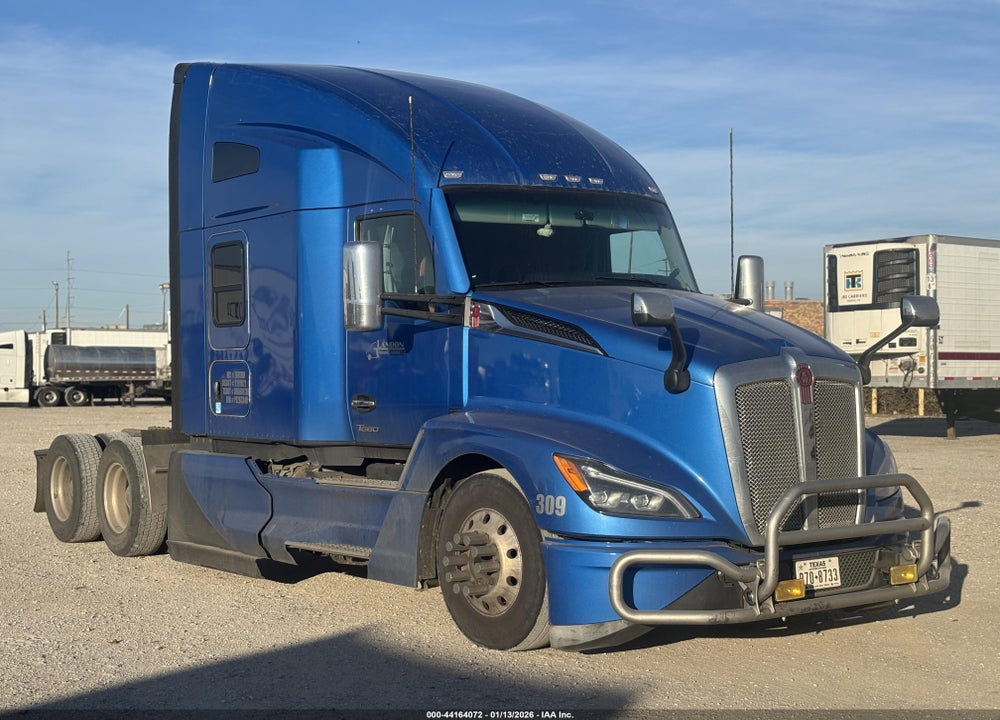 2023 KENWORTH T680 VIN: 1XKYD49X3PJ267348