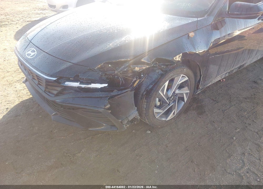 2025 HYUNDAI ELANTRA SEL SPORT VIN: KMHLM4DG2SU046467