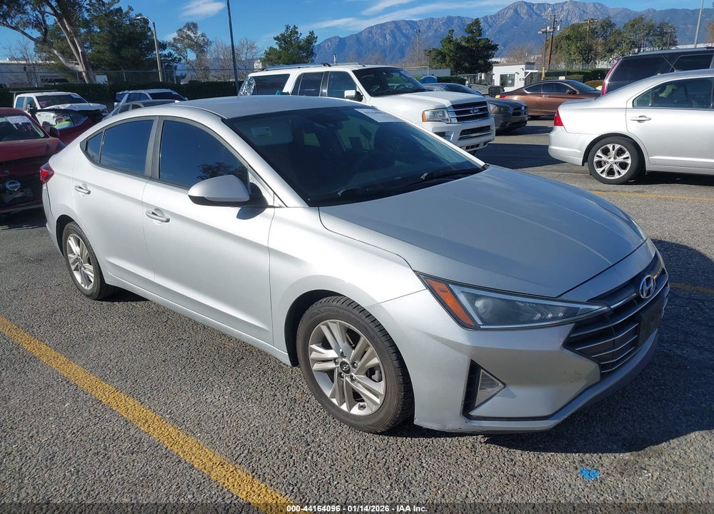 2020 HYUNDAI ELANTRA SEL VIN: 5NPD84LF2LH512089