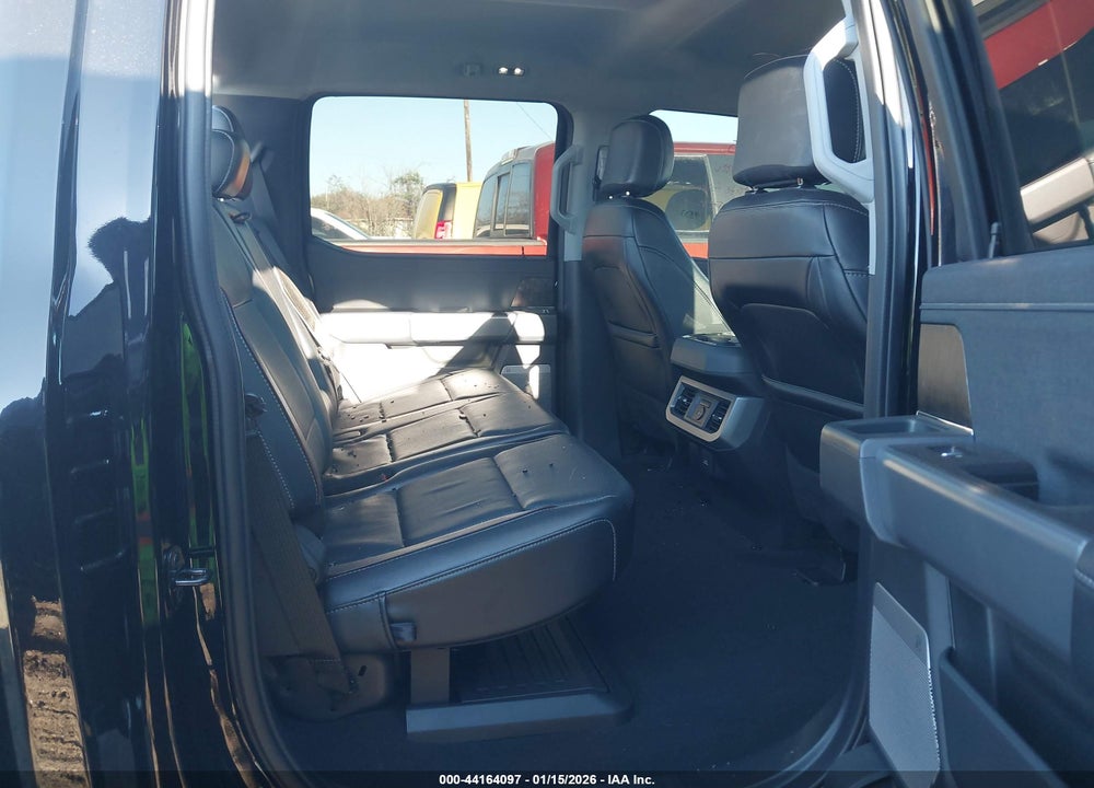 2024 FORD F-250 LARIAT VIN: 1FT8W2BT3REC27428