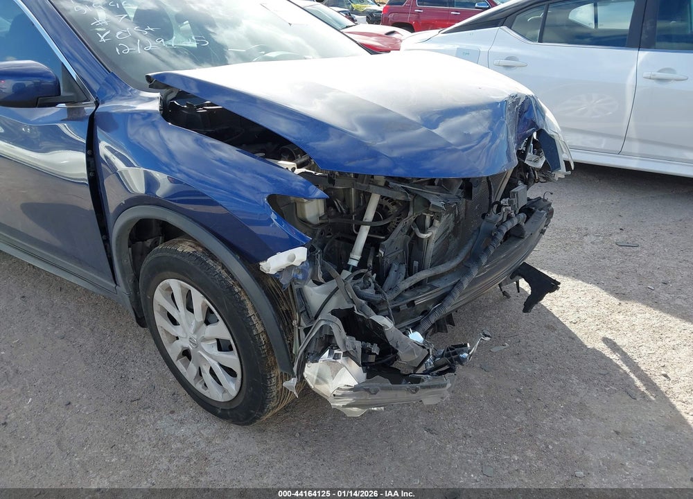 2019 NISSAN ROGUE S VIN: 5N1AT2MT4KC745357