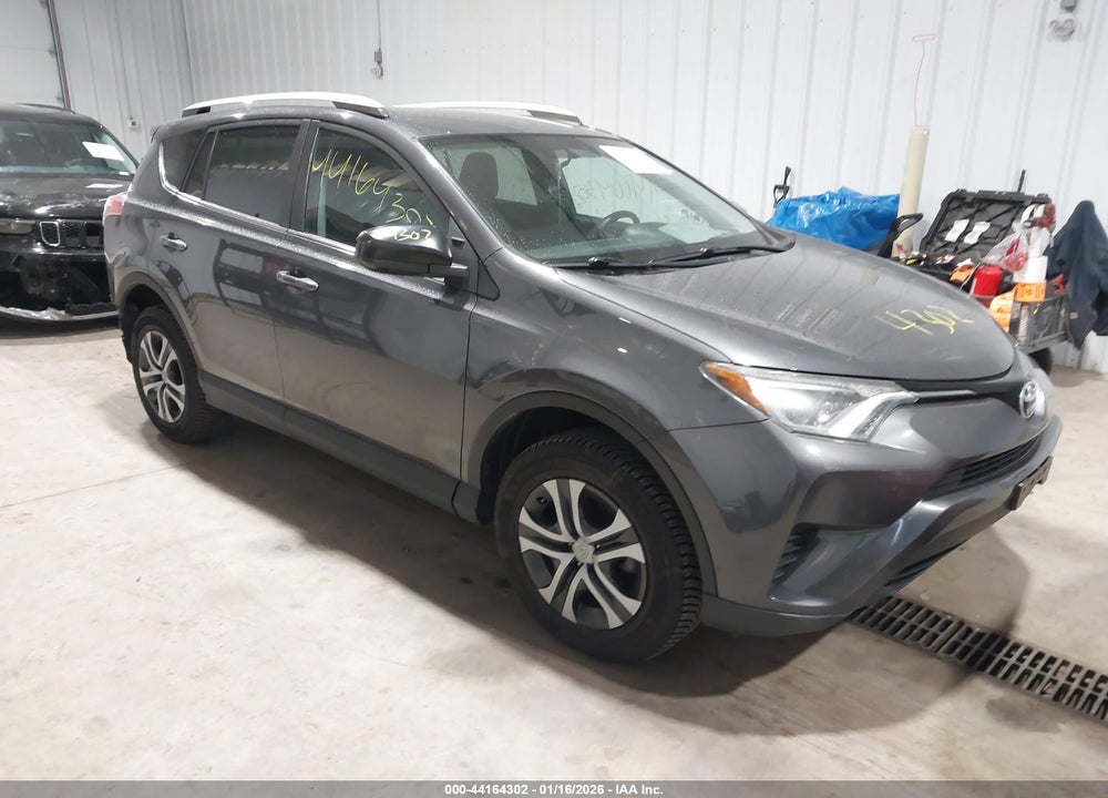 2016 TOYOTA RAV4 LE VIN: 2T3BFREV9GW467522