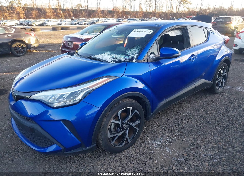 2020 TOYOTA C-HR XLE VIN: NMTKHMBX4LR104770