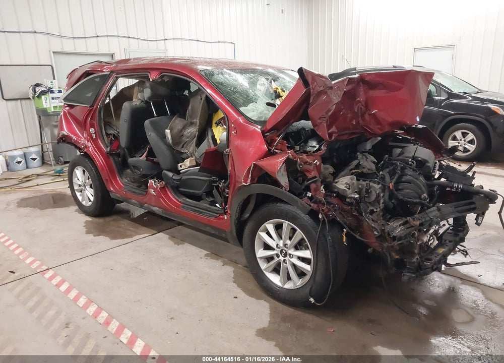 2020 KIA SORENTO 2.4L LX VIN: 5XYPG4A36LG626371