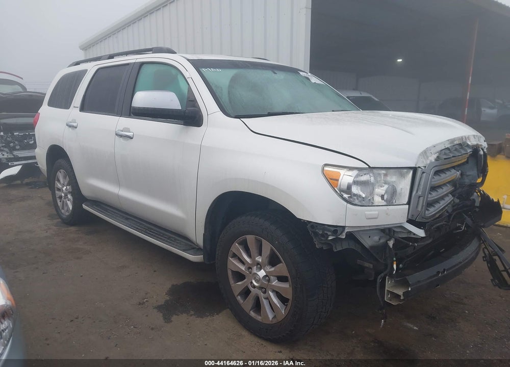 2016 TOYOTA SEQUOIA PLATINUM 5.7L V8 VIN: 5TDDY5G14GS138671