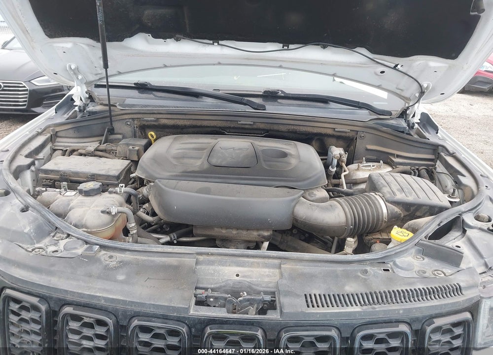 2019 JEEP GRAND CHEROKEE UPLAND 4X4 VIN: 1C4RJFAG8KC750265