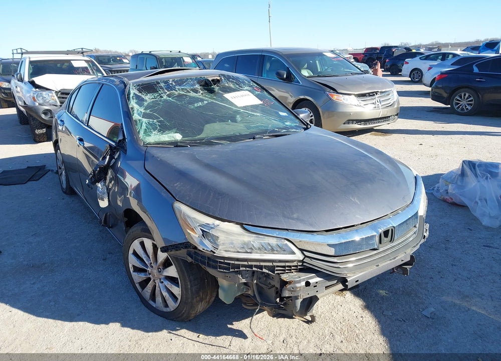 2013 HONDA ACCORD EX-L V-6 VIN: 1HGCR3F81DA030224